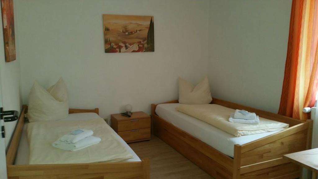 Hotel Zur Dicken Eiche Munster  Extérieur photo
