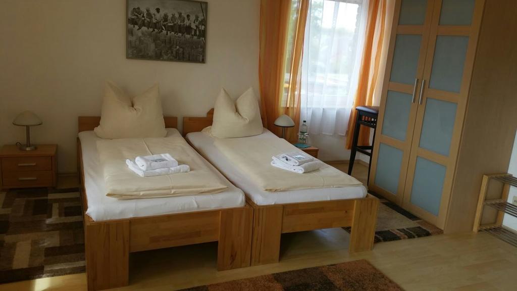 Hotel Zur Dicken Eiche Munster  Extérieur photo