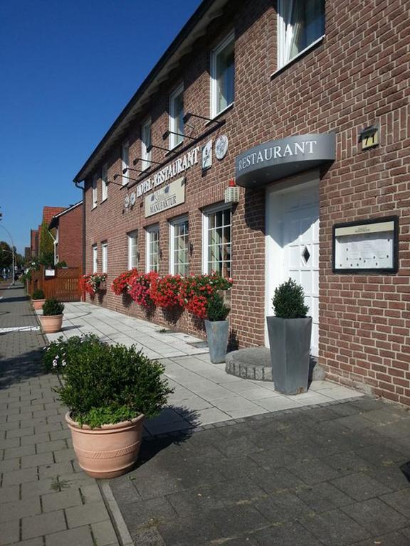 Hotel Zur Dicken Eiche Munster  Extérieur photo